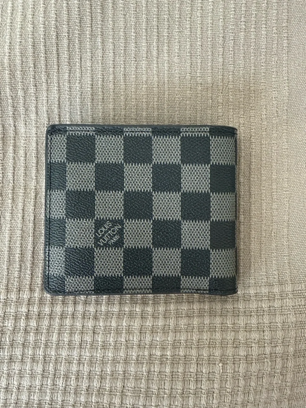 Louis Vuitton Damier Graphite Canvas Wallet - Black & Grey Checker